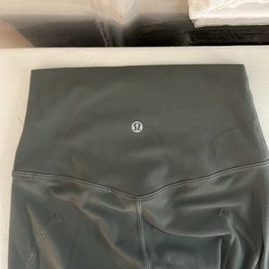 Lululemon Align Scallop